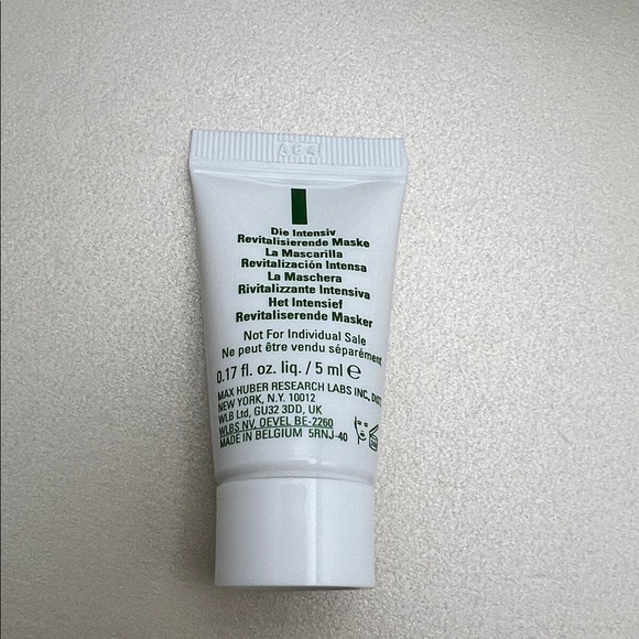 La Mer Bundle- Eye & Face Concentrate, Cleaning Foam & Mask in A Package BoxNWOT - Picture 11 of 16